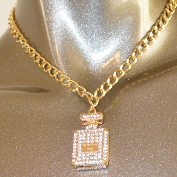 Exhale4love |LAST ONE Bling Rhinestone Necklace - Picture 2 of 6